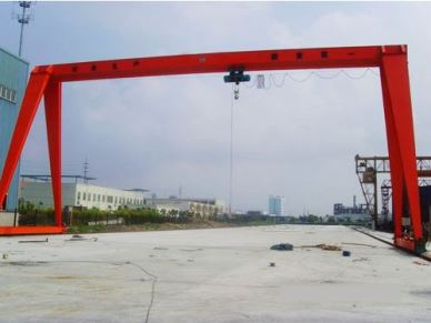 เครนจัตุรัสเดี่ยวขนาดเบา 20T